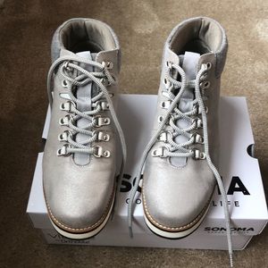 Sonoma hiker boots.